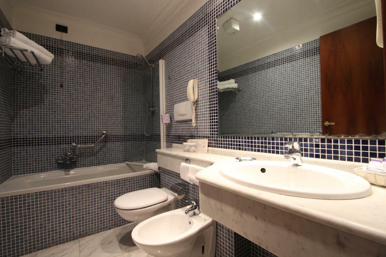 Hotel Portoghesi Roma Eksteriør bilde