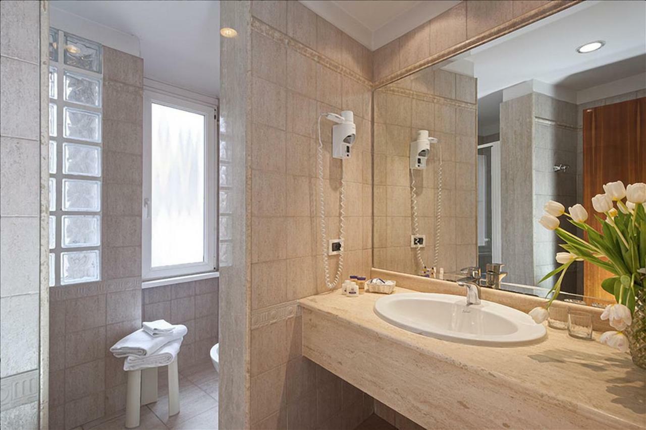 Hotel Portoghesi Roma Eksteriør bilde